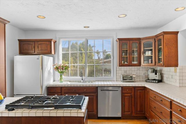 3031 Ibsen St, San Diego CA: https://media.crmls.org/mediaz/33e58078-55be-451c-a013-f46863a617e7.jpg