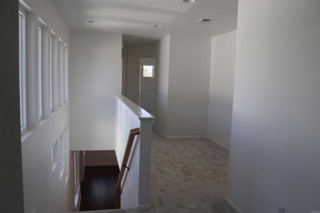 Detail Gallery Image 9 of 26 For 6957 Catamaran Dr, Carlsbad,  CA 92011 - 4 Beds | 2/1 Baths