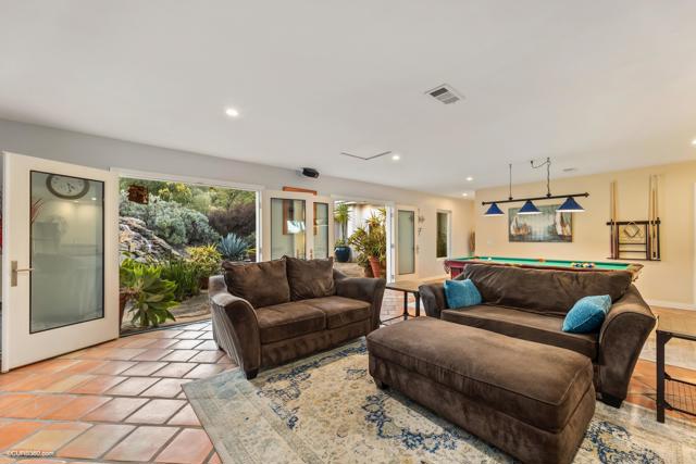 Image 33 of 73 For 12471 Mirar De Valle Road