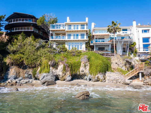 31532 VICTORIA POINT Road, Malibu, California 90265, 4 Bedrooms Bedrooms, ,4 BathroomsBathrooms,Single Family Residence,For Sale,VICTORIA POINT,23330943