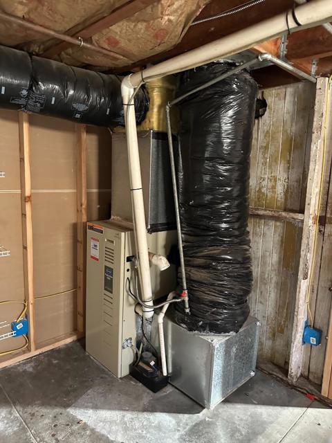 517 Dolores Avenue, San Leandro CA: https://media.crmls.org/mediaz/33e94f49-5359-4ff1-ae75-b1eae560b08f.jpg