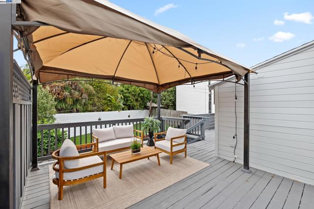 351 Elder Ave., Millbrae CA: https://media.crmls.org/mediaz/33eab52b-951c-4187-8921-855823009cf9.jpg