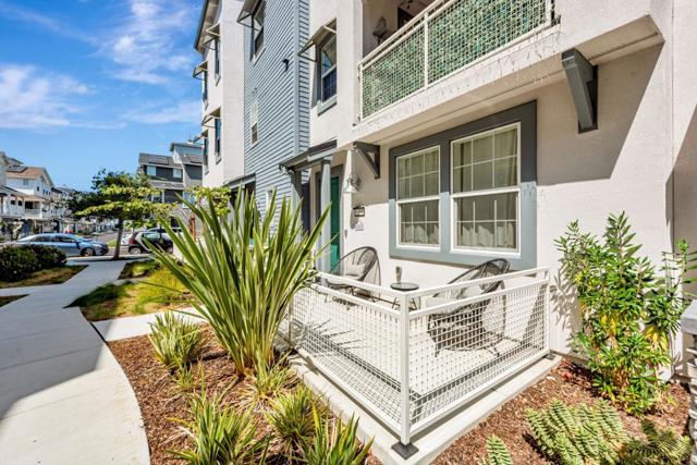 9355 Ocean Park Way, Newark CA: https://media.crmls.org/mediaz/33ebeb88-87fe-4cc9-b1dc-f0e74f37b64c.jpg