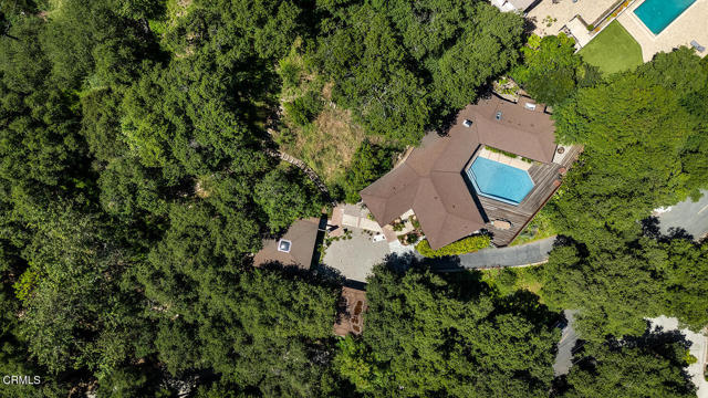 808 Inverness Drive, La Canada Flintridge CA: https://media.crmls.org/mediaz/33ec06bb-235a-4d3c-97e1-385fc9dc1b94.jpg