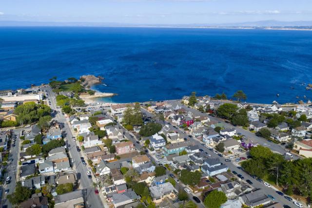 127 16th Street, Pacific Grove CA: https://media.crmls.org/mediaz/33ed299c-5482-4783-ad60-fd39f26247eb.jpg