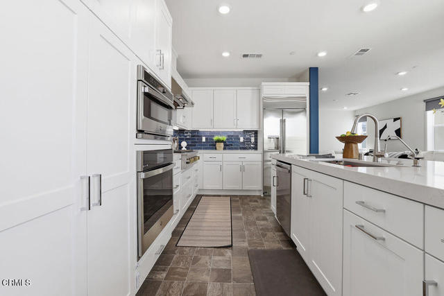 Detail Gallery Image 13 of 49 For 3067 Harrison Ln, Simi Valley,  CA 93065 - 3 Beds | 2/1 Baths