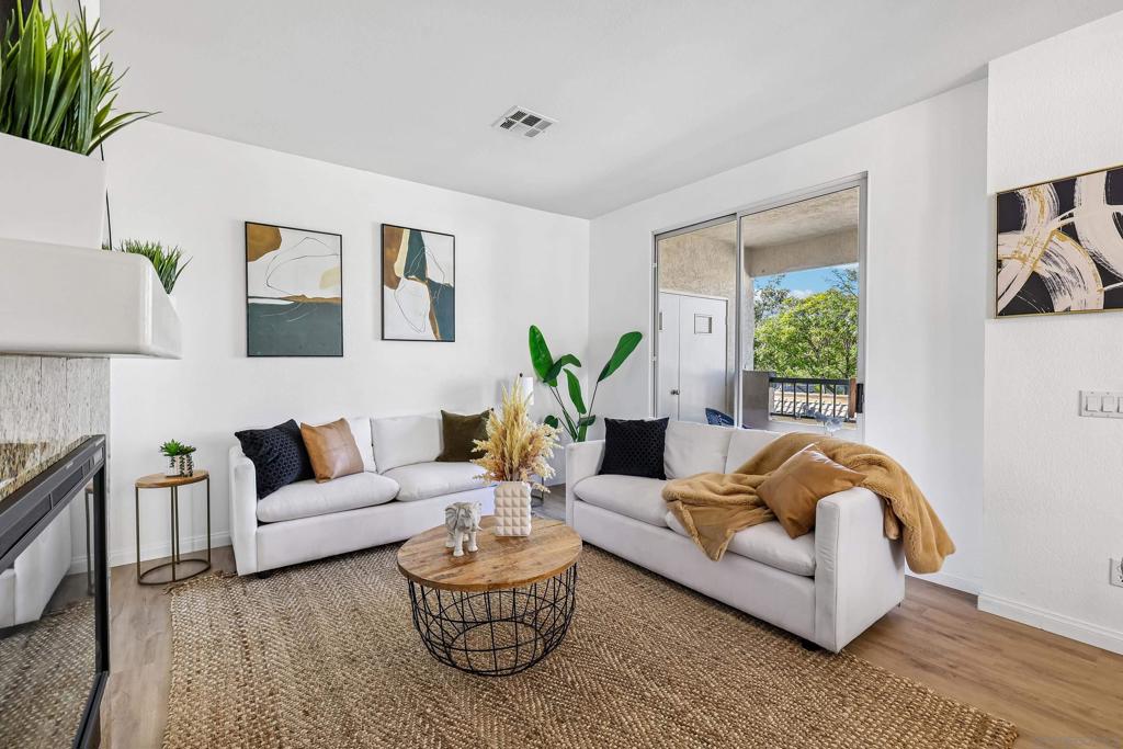 10878 Sabre Hill Dr.