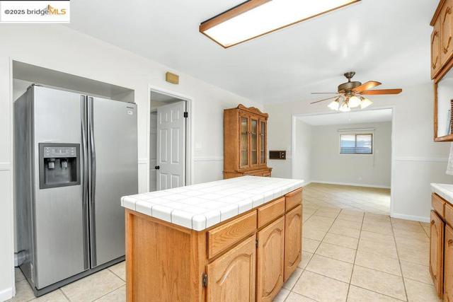 232 Boulder Drive, Antioch CA: https://media.crmls.org/mediaz/33f1287e-756f-4d00-8ce1-7edfd6d2a60a.jpg