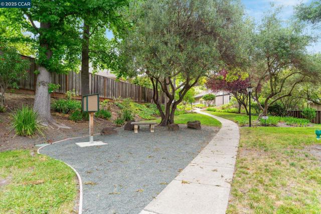 1430 Tampico Pl, Walnut Creek CA: https://media.crmls.org/mediaz/33f14c75-9164-483a-9c61-dc92553ff223.jpg