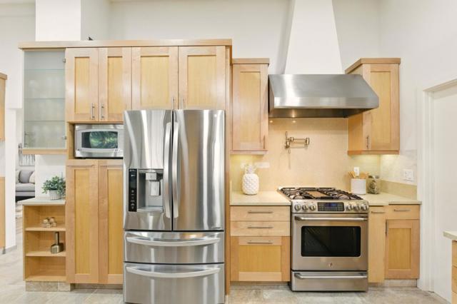 1 Creekridge Court, San Mateo CA: https://media.crmls.org/mediaz/33f1e112-5564-4ff6-a813-9eca4e2a3a2e.jpg