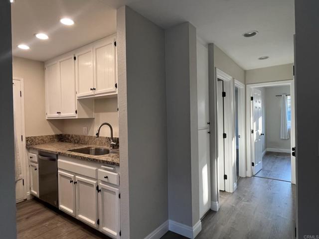 12115 wintergreen, Lakeside CA: https://media.crmls.org/mediaz/33f21648-8820-4063-8aab-08132051b922.jpg