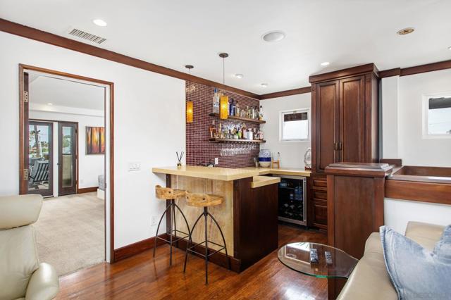 1728 W Lewis St, San Diego CA: https://media.crmls.org/mediaz/33f359ff-c4ee-4cd4-9e43-097fffda4a57.jpg
