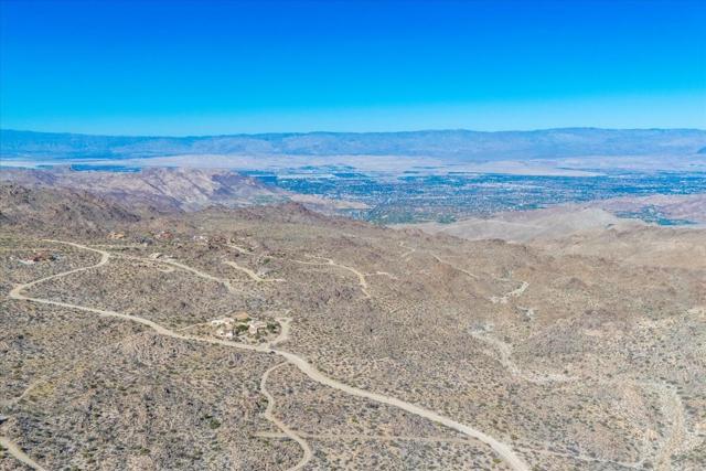 Image 58 of 80 For 57795 Big Horn Drive