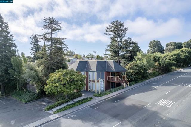 Image 6 of 23 For 1617 San Pablo Avenue