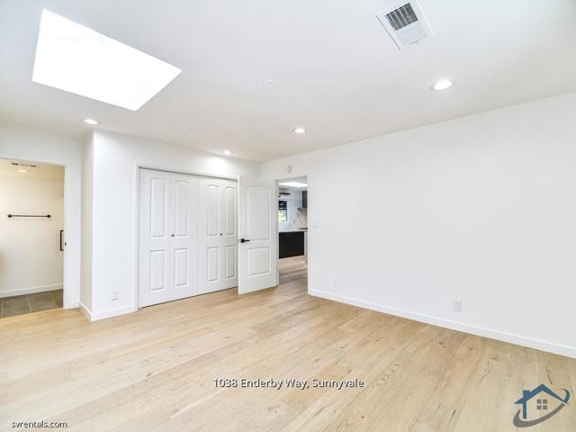 1038 Enderby Way, Sunnyvale CA: https://media.crmls.org/mediaz/33f6976c-cbee-4dd9-b43f-5aff3b7b7ef6.jpg