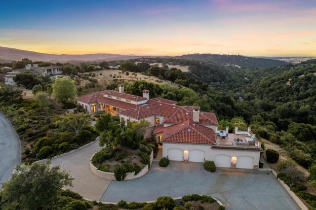 7 Redberry, Portola Valley CA: https://media.crmls.org/mediaz/33f6f6c5-81db-49eb-837a-de602ecad375.jpg