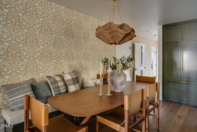 5163 Highland View Avenue, Los Angeles CA: https://media.crmls.org/mediaz/33f75020-f069-49b6-b818-f4a905fcee24.jpg