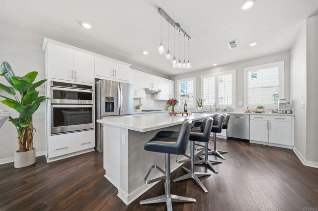 Detail Gallery Image 28 of 72 For 2056 Callisto Terrace, Chula Vista,  CA 91915 - 3 Beds | 3/1 Baths