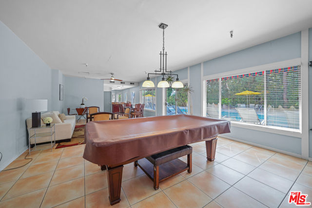 8530 Holloway Drive, West Hollywood CA: https://media.crmls.org/mediaz/33f9dc96-39ff-4657-a266-e277b6f2a4ec.jpg