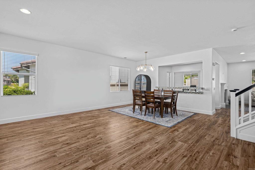765 Avenida Abeja - photo 5