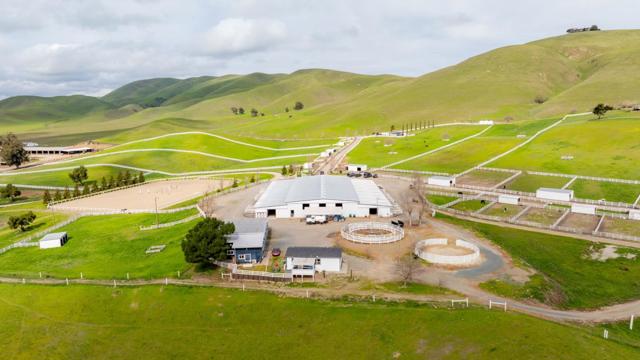 6033 Dagnino Road, Livermore CA: https://media.crmls.org/mediaz/33ff33e5-1edd-417d-95b4-6aa7056c123f.jpg