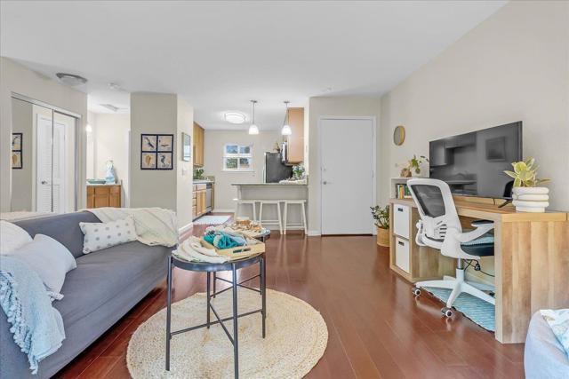 300 Glenwood Circle, Monterey CA: https://media.crmls.org/mediaz/33ffe19c-eeb3-4fb3-be71-a4ca1b014d1b.jpg