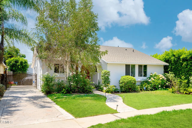 Detail Gallery Image 2 of 55 For 17112 Lanark St, Van Nuys,  CA 91406 - 3 Beds | 2 Baths