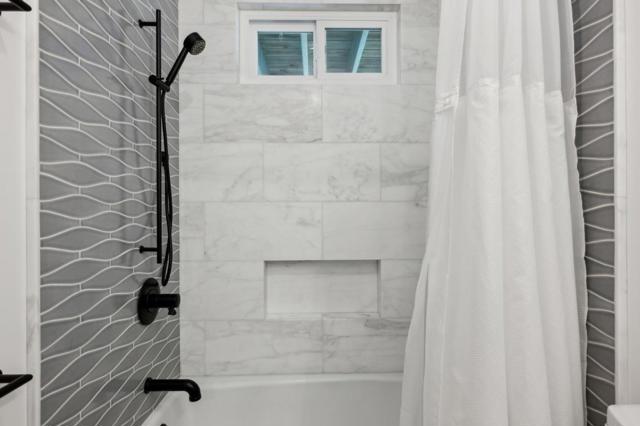 624 Terrace Avenue, Half Moon Bay CA: https://media.crmls.org/mediaz/3400c501-a3ee-45f8-83f3-bc941dba7634.jpg