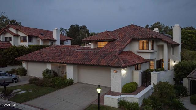4212 Par Five Drive, Westlake Village CA: https://media.crmls.org/mediaz/34021725-6c09-491e-9bb1-6a458abe3b04.jpg
