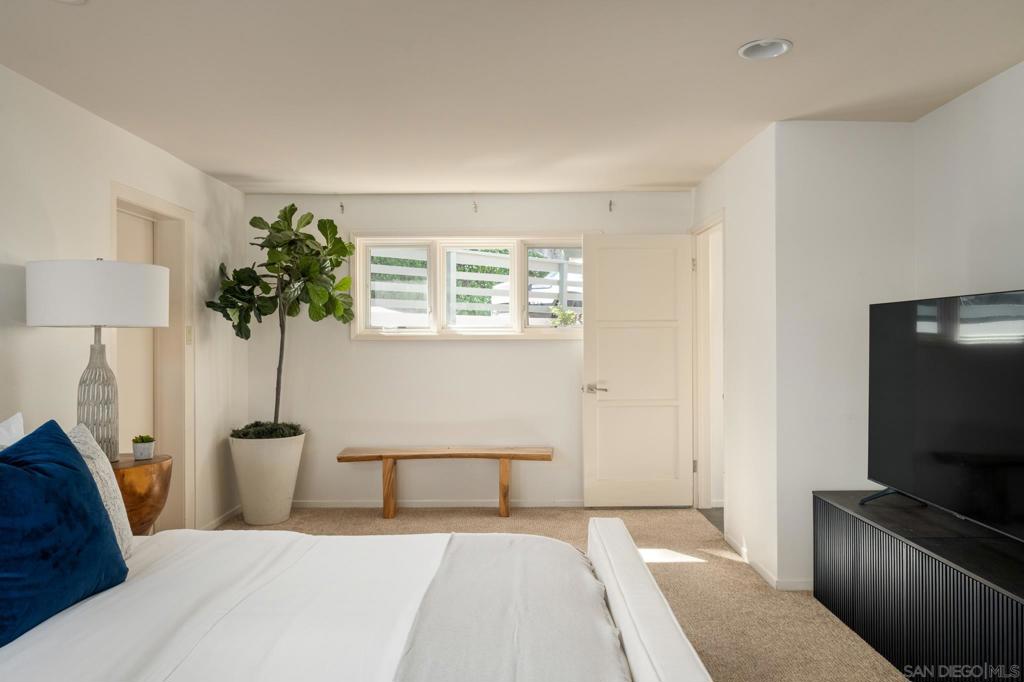 2165 Balboa Ave - photo 19