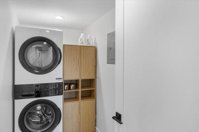 Detail Gallery Image 29 of 38 For 3630 Donna Dr, Carlsbad,  CA 92008 - 3 Beds | 2 Baths