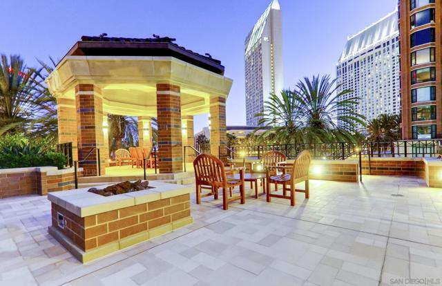 500 W Harbor Dr., San Diego CA: https://media.crmls.org/mediaz/34033998-5ea0-4c9a-be0c-ecc04fa02705.jpg