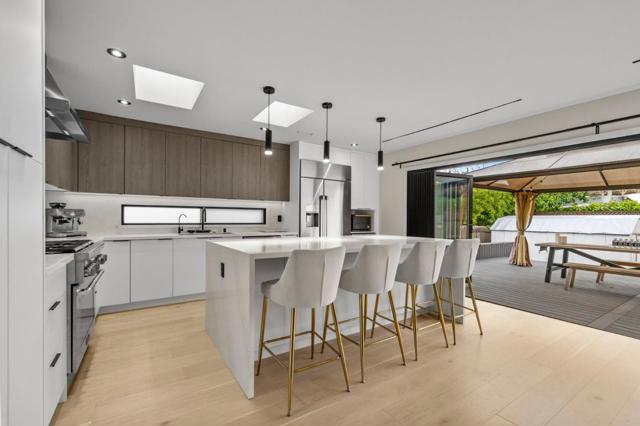 243 Aviador Avenue, Millbrae CA: https://media.crmls.org/mediaz/34035fca-f30a-4934-ac61-be81878e39c9.jpg