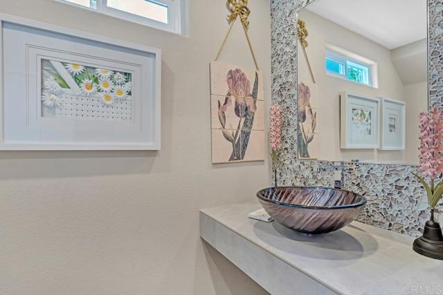4125 PINDAR Way, Oceanside CA: https://media.crmls.org/mediaz/3403dc34-1dd1-4ece-bf87-5412d645c360.jpg