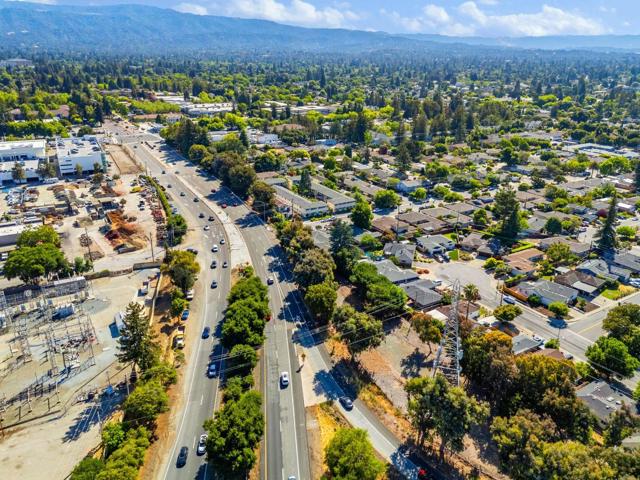 12 Church Street, Mountain View CA: https://media.crmls.org/mediaz/34042efc-fbb8-49dd-9b93-7d274f48dcc3.jpg