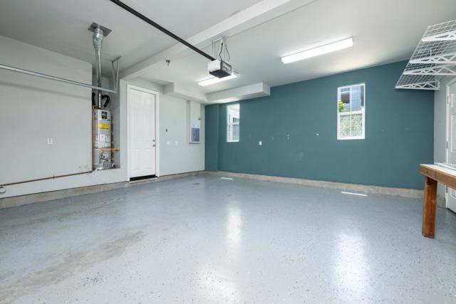 1614 Welford Circle, Hayward CA: https://media.crmls.org/mediaz/3404dffe-3693-49e3-bce2-3f89997d2896.jpg