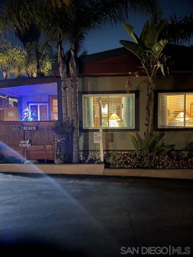https://media.crmls.org/mediaz/34058510-0d69-4ab0-9111-671ce89290fb.jpg?preset=X-Large