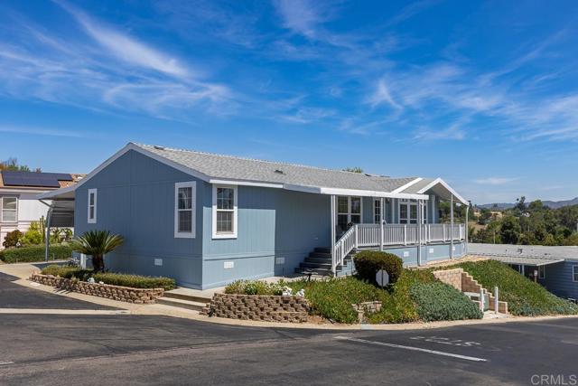 Detail Gallery Image 2 of 30 For 525 W El Norte Pkwy #269,  Escondido,  CA 92026 - 2 Beds | 2 Baths