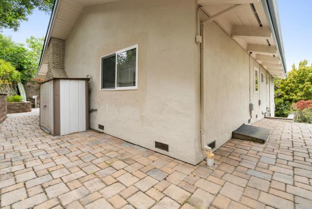 254 Aptos Beach Drive, Aptos CA: https://media.crmls.org/mediaz/3407ea72-c408-4309-b112-c110a6f92f4d.jpg