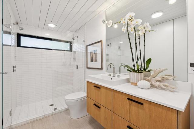 1651 Lexington, San Mateo CA: https://media.crmls.org/mediaz/3409929d-3e85-4841-b806-296a173e97b7.jpg