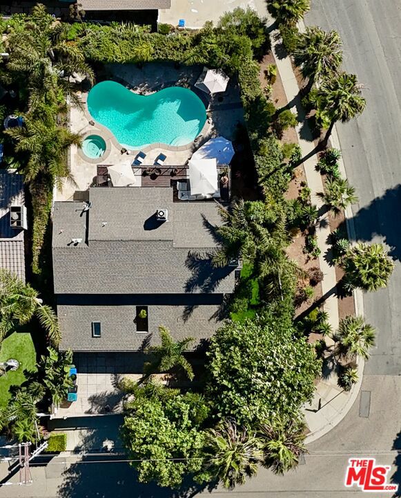 Drew Fenton | 30630 Morning View Drive Malibu CA | MLS: 7333698