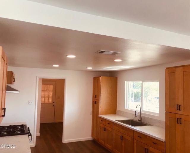 Detail Gallery Image 10 of 23 For 10025 Campbell Ave, Riverside,  CA 92503 - 3 Beds | 2 Baths