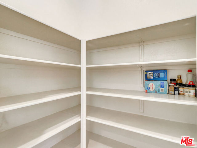 80240 Platinum Way, La Quinta CA: https://media.crmls.org/mediaz/340c0d13-da5c-4d68-998c-3ae8c01e3367.jpg