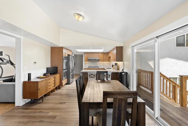 1958 Milford Place, El Cajon CA: https://media.crmls.org/mediaz/340df7eb-7994-4724-bd60-dbc23d9a297a.jpg