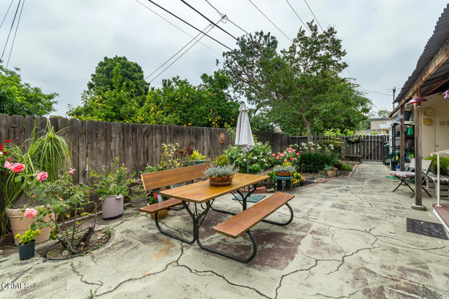 2238 Garfias Drive, Pasadena CA: https://media.crmls.org/mediaz/340e0288-0ca0-45f9-b019-870b2154ac54.jpg
