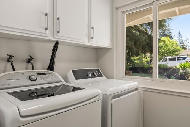 801 Allardice Way, Stanford CA: https://media.crmls.org/mediaz/340f7afd-c9b4-460a-bcba-9c95b42cb909.jpg