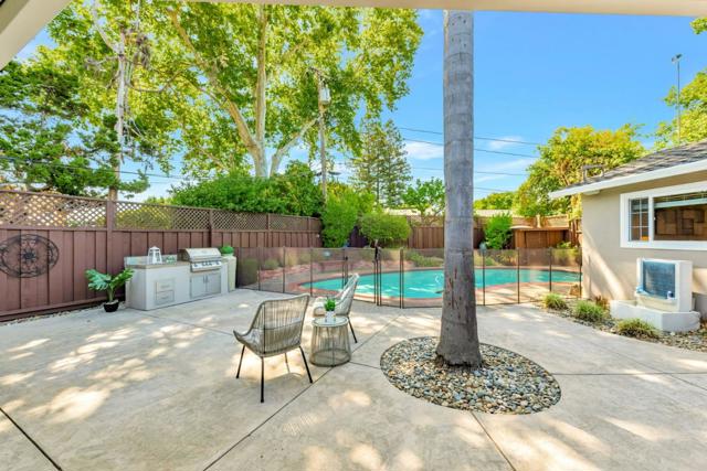 2822 Via Carmen, San Jose CA: https://media.crmls.org/mediaz/340ff85c-df7d-4069-a2cf-fc42ceeb1fad.jpg