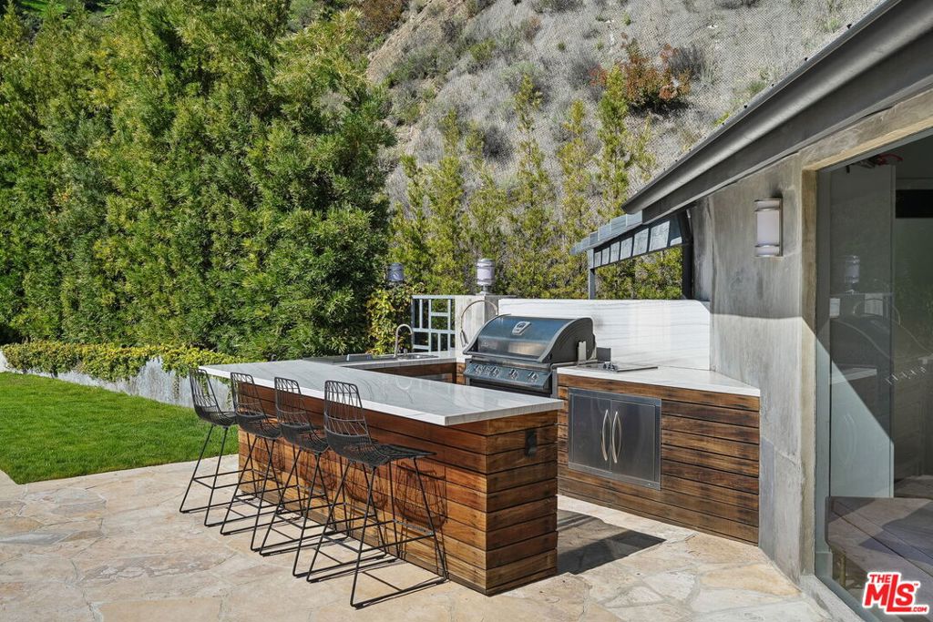 MLS #25556461 img 22