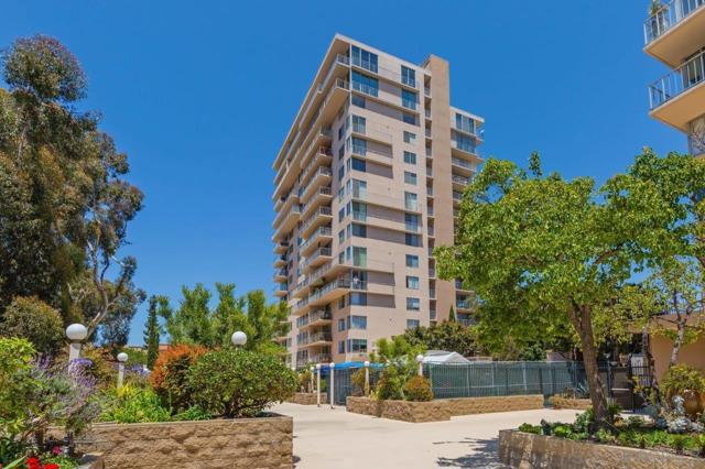 3635 7th Avenue, San Diego, California 92103, 2 Bedrooms Bedrooms, ,2 BathroomsBathrooms,Condominium,For Sale,7th Avenue,240021966SD