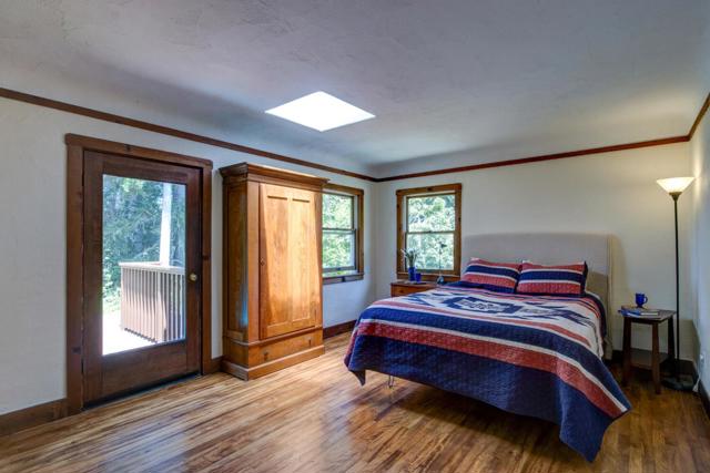 5090 La Honda Road,  CA: https://media.crmls.org/mediaz/3410d92e-ef95-4e01-98e0-e33330506a8a.jpg